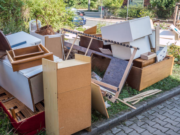 Trusted Maywood, CA Junk Removal Experts